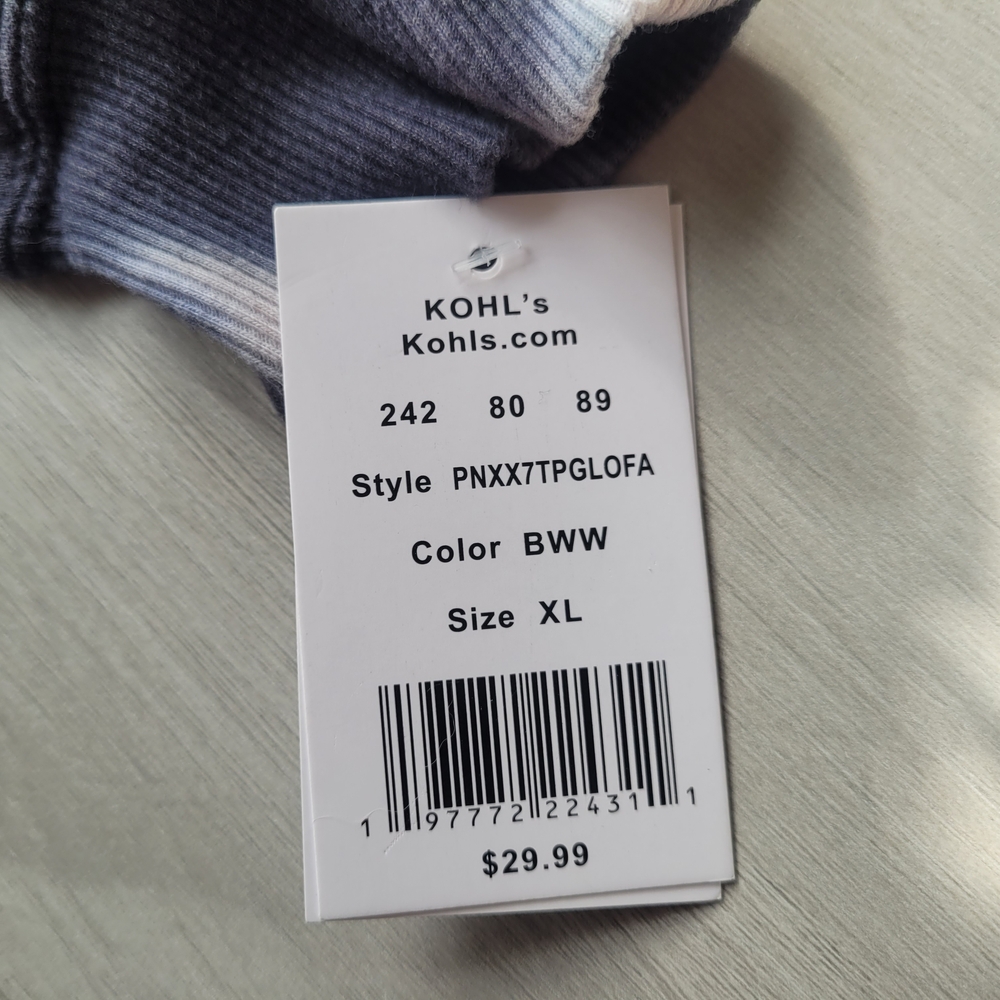 Vampire Snoopy Gray and White Tie-Dye 'Cute But Spooky' Hoodie - Picture 5 of 6
